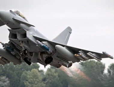 Το πρώτο Eurofighter Centurion παρέλαβε η RAF - Στην διεθνή αγορά 24 Eurofighter Tranche 1 (βίντεο)